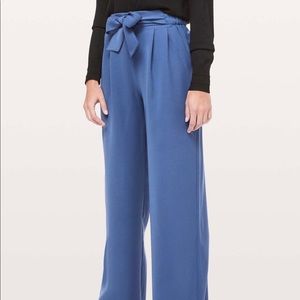 Lululemon Noir Pants- New!